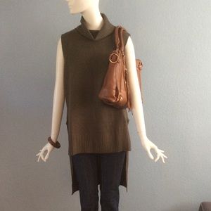 Devine Heart Olive Sweater